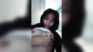 *** móc