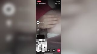 Gạ được em gái chat sex
