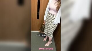 phục vụ chị giám đốc nzứng lzồn để được tăng lương
