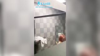 Con bạn thân cho thg bạn quay để nó địt nhau với ny vừa quay vừa sục