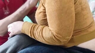 Hàng xóm sờ lồn bóp vú chị mbbg dâm đãng