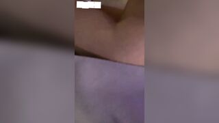 Nhanh lên em còn đi học