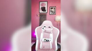 MMlive jenny.baby tâm sự cùng xem sau đó ngắm cái lồn hồng ướt nhẹp nào