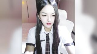 Em loli dâm đãng nứng lồn thủ dâm dễ thương