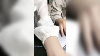 MMlive sanzai2 nứng lồn mà không muốn ra khỏi nhà liền rủ anh hàng xóm cặc bự