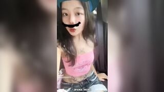 Idol tiktok Hoàng Trinh lộ clip địt nhau lút cán như trần hà linh