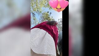 Quay lén dưới váy em gái váy trắng