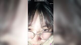 Clip Hot Nói Chuyện Dâm Đêm Khuya Cùng Gái Xinh Đeo Kính