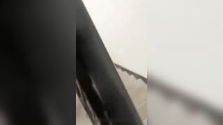 sờ body của hắn được rồi nhỏ! tham lam zị!