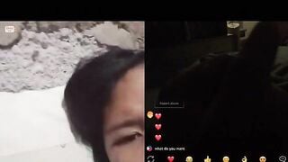 Omegle vú Philippines dành tặng cho người lạ