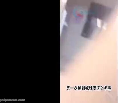 妹と女友達の飲み会から酔って帰宅し寝込んだ隙に、初めての処女喪失 一晩中泣き続け...られるよう... UncatedActress - パイパンコン - パイパン無毛エ