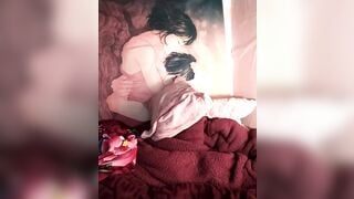 Mông lồn múp vú to dâm đãng