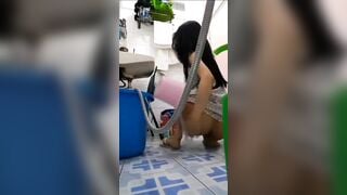 Chủ trọ khốn nạn đặt lén camera quay lén nữ sinh thuê trọ