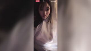 Em gái china live bigo phô dâm cho các ạn xem