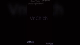 E học sinh non tơ bị thầy giáo húp có thai mối tình ko công khai