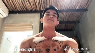 Hotboy VN chiều fan mà chơi gay