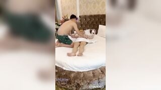 máy bay lan ngọc book nv masage lên phòng xong rình rình dí lồn vào bắt nó bú