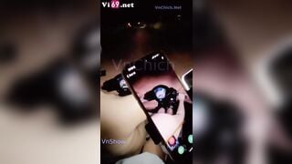 Em nghiện phô dâm public cởi đồ khỏa thân thích chở anh đi dạo buổi tối