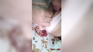 Súc vật nửa đêm cạ chim vào quần lót r học sinh r đè ra djt