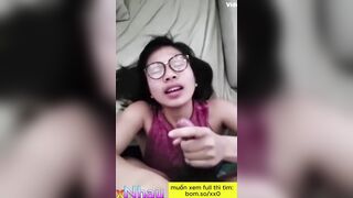 Bắn tinh vào mặt con đĩ đeo kính cận dâm đãng 2