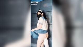 Những điệu nhảy tiktok của các cô gái 4