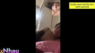 Hoài Thư 2ka7 mông bự cho bạn thân chỗ kín 2