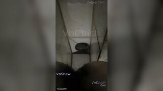 31,38Em gái sinh viên khoe cái bím mọc lông rậm rạp kiếm trai về chịch vì nứng