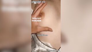 Giả vờ ngủ quay lén con bạn thủ dâm bị nó phát hiện cho djt sướng vl