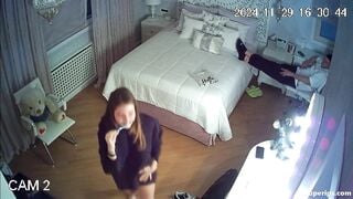 em tây dắt trai về phòng chơi