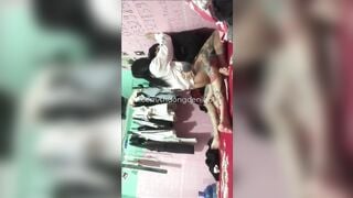Đang nằm thì con bạn thân gạ bú cu găm chục bi djt sướng vl