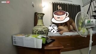 2 e học sinh djt nhau ở nhà bị bố gắn cam phát hiện chửi um xùm