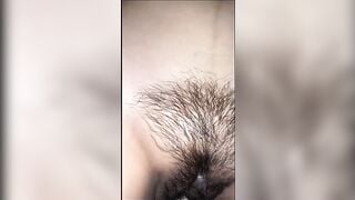 Thằng em khốn nạn lén địt chị dâu đang ngủ say khi chồng đi làm