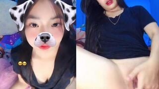 Clip Hot Thảo Ly 2ka8 Móc Cái Lồn Người Dựt Dựt