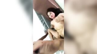 Cha dượng quan hệ với con gái