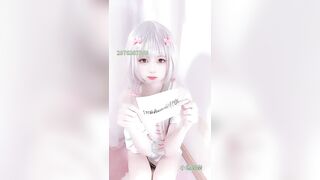 Siêu phẩm em Loli quá trời xinh thủ dâm nứng thật sự