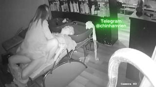 Hack camera Cắt tóc gội đầu kèm mút chim địt bà chủ