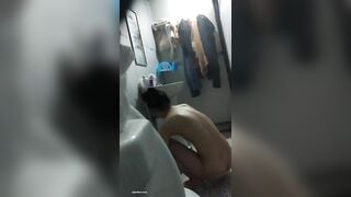 Quay lén e gái mình dây vú lép lông nhiều