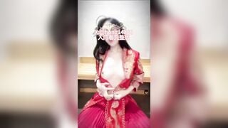 Những cô gái thích khoe lồn 2