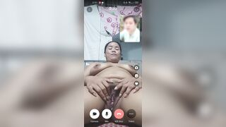 Trang nứng lồn lắm bị khờ