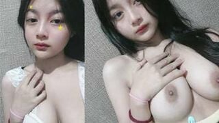 Clip Hot Nguyễn Thanh Nhi Gái Tơ Việt Nam Vú Bự 2 Đầu Ti Kích Dục