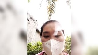 Chị mb ra vườn thủ dâm bóp vú kích thích dâm đãng