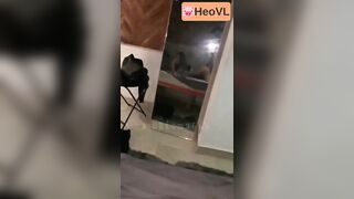 Lừa con bạn Bú cu trước gương để quay vidoe thời ai ngờ chích luôn bé nó