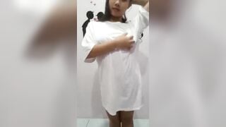 Sêu phẩm 2k9 sv năm nhất mặt dâm nứng lồn nhìn chỉ muốn địt