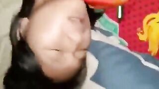 nhỏ vừa coi dt vừa cho thèng anh lm chuyện đó