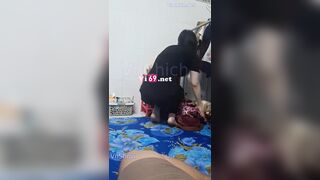 Chị hàng xóm bảo mua tao cốc trà sữa đi t cho địt tưởng chị đùa hoá ra thật