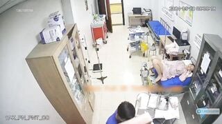Bệnh viện đặt camera quay lén chị em khám phụ khoa 2