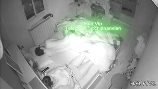 Hack Camera Chồng yếu sinh lý , Máy bay nứng lồn tự thủ dâm