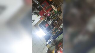 [ 28 ] | Quay lén cặp đùi siêu mượt của chị bán nước | #1