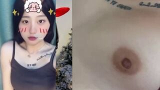 Clip Hot Mỹ Phương Show Hàng Móc Bím Không Lông