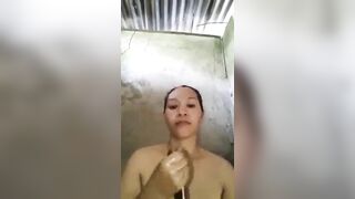 Chị MB ngứa lồn thủ dâm cho đỡ nứng 2